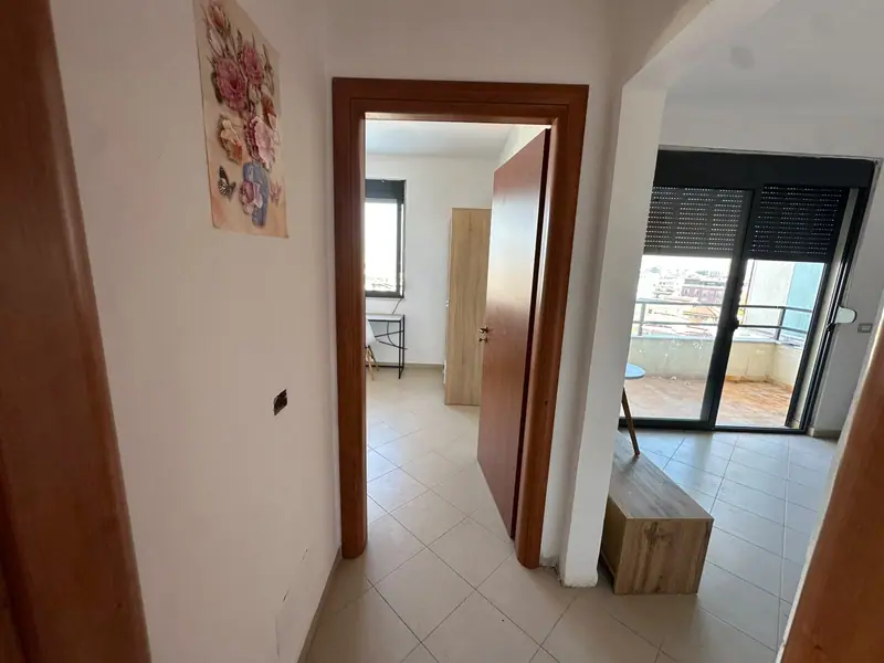 Apartament 2+1, 4/12