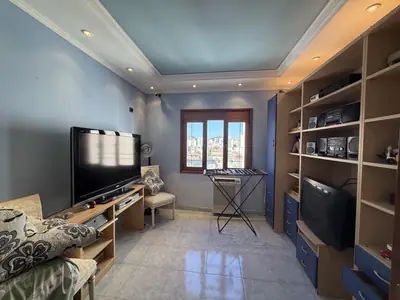 Apartament i gjerë 3+1, 13/18