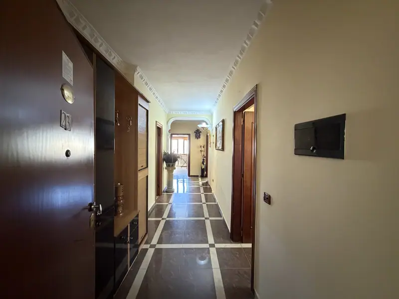 Apartament i gjerë 3+1, 5/18