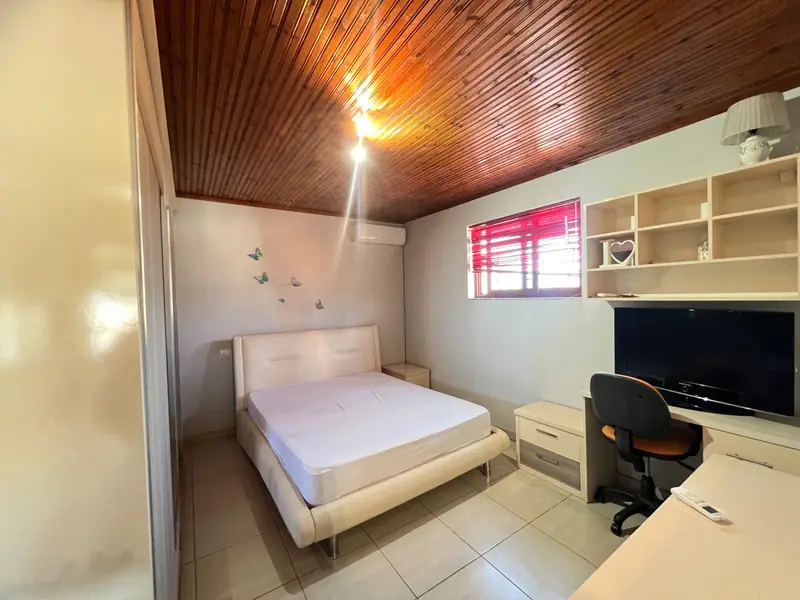 2+1 apartment, 4/11