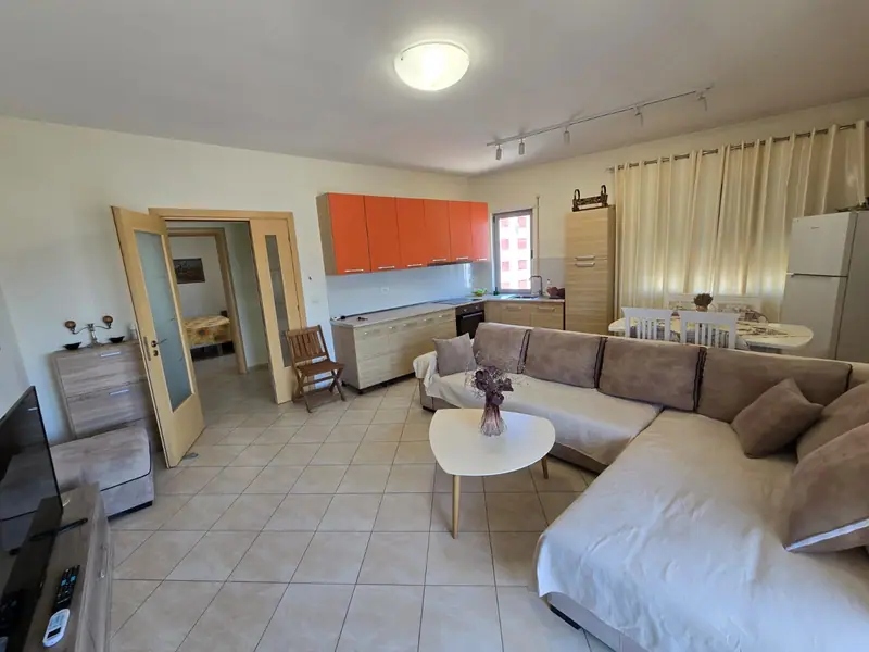 Apartament 2+1, 2/20