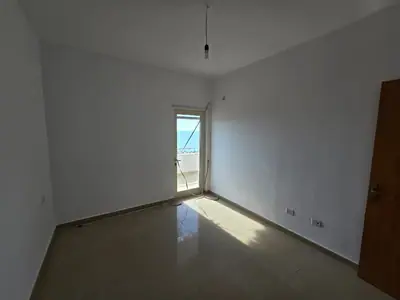 1+1-Wohnung mit Meerblick, 6/15