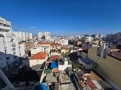 Квартира 2+1, 16/16