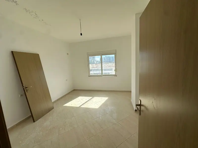 Apartament 3+1 me pamje nga deti, 4/12