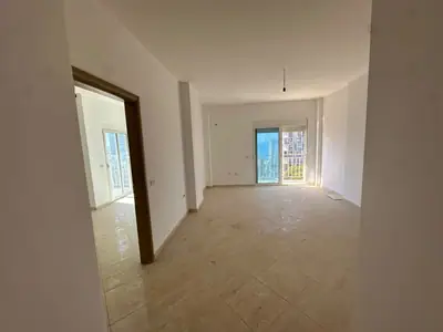 Apartament 3+1 me pamje nga deti, 8/12