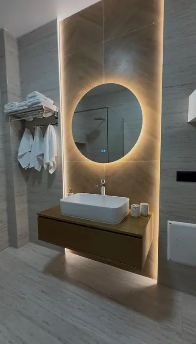 Apartament 2+1, 6/6