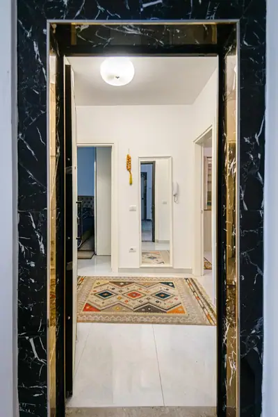 Apartament 2+1, 19/23