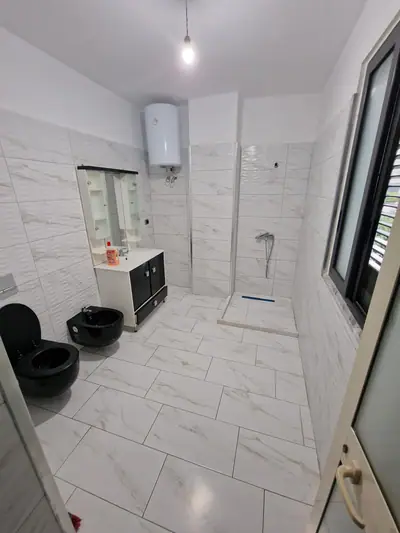 Apartament i gjerë 2+1, 7/9