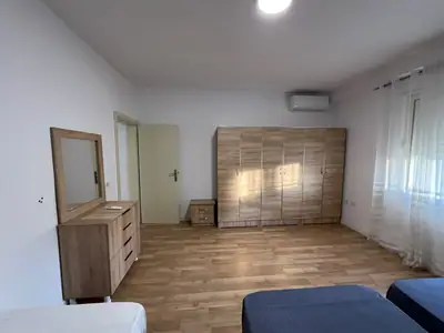 Apartament 2+1 me pamje nga deti, 6/17