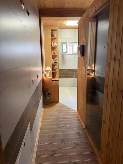 Apartament i gjerë 3+1, 13/19