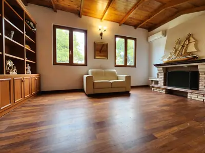 Apartament 3+1 me pamje nga deti