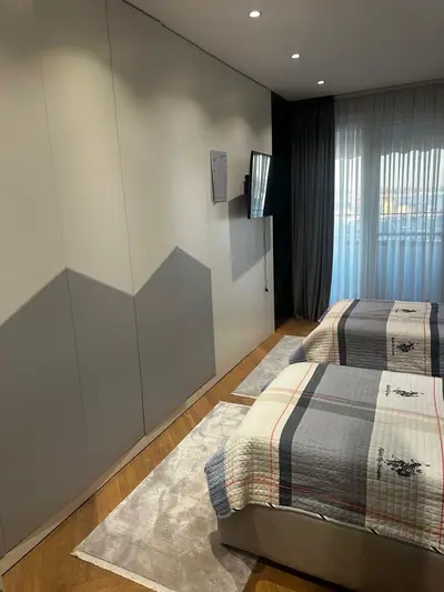 2+1-Wohnung mit Meerblick, 12/15