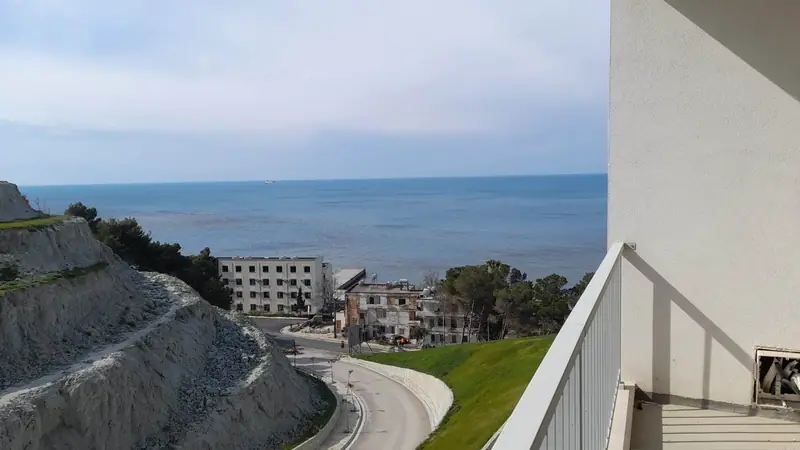 Apartament 2+1 me pamje nga deti, 2/10