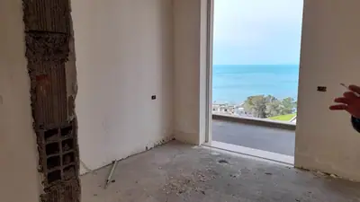Apartament 2+1 me pamje nga deti, 6/10