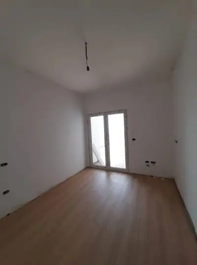 Apartament 2+1 me pamje nga deti, 10/10