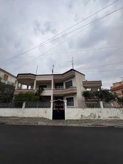 Apartament i gjerë 2+1