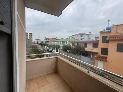 Spacious 2+1 apartment, 24/35