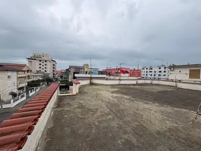 Spacious 2+1 apartment, 33/35