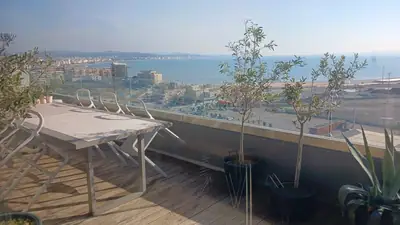 Apartament 4+1 me pamje nga deti