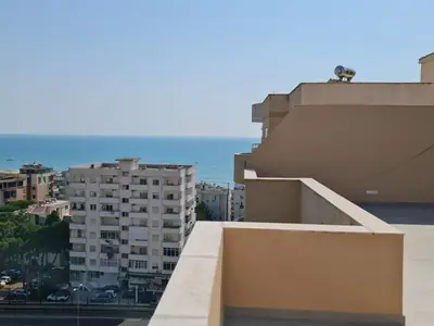 Apartament 3+1 me pamje nga deti