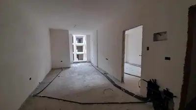 Piso amplio 1+1, 6/9